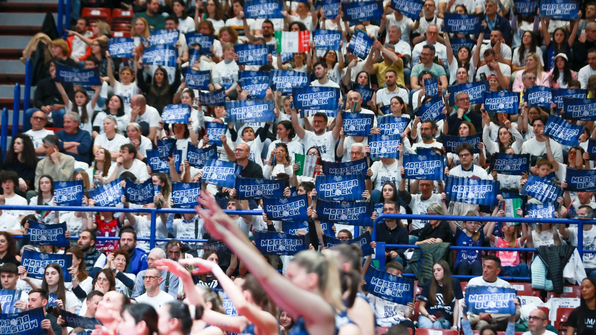 2GETHER: vivi a 360° la Fan Experience all’Unipol Forum