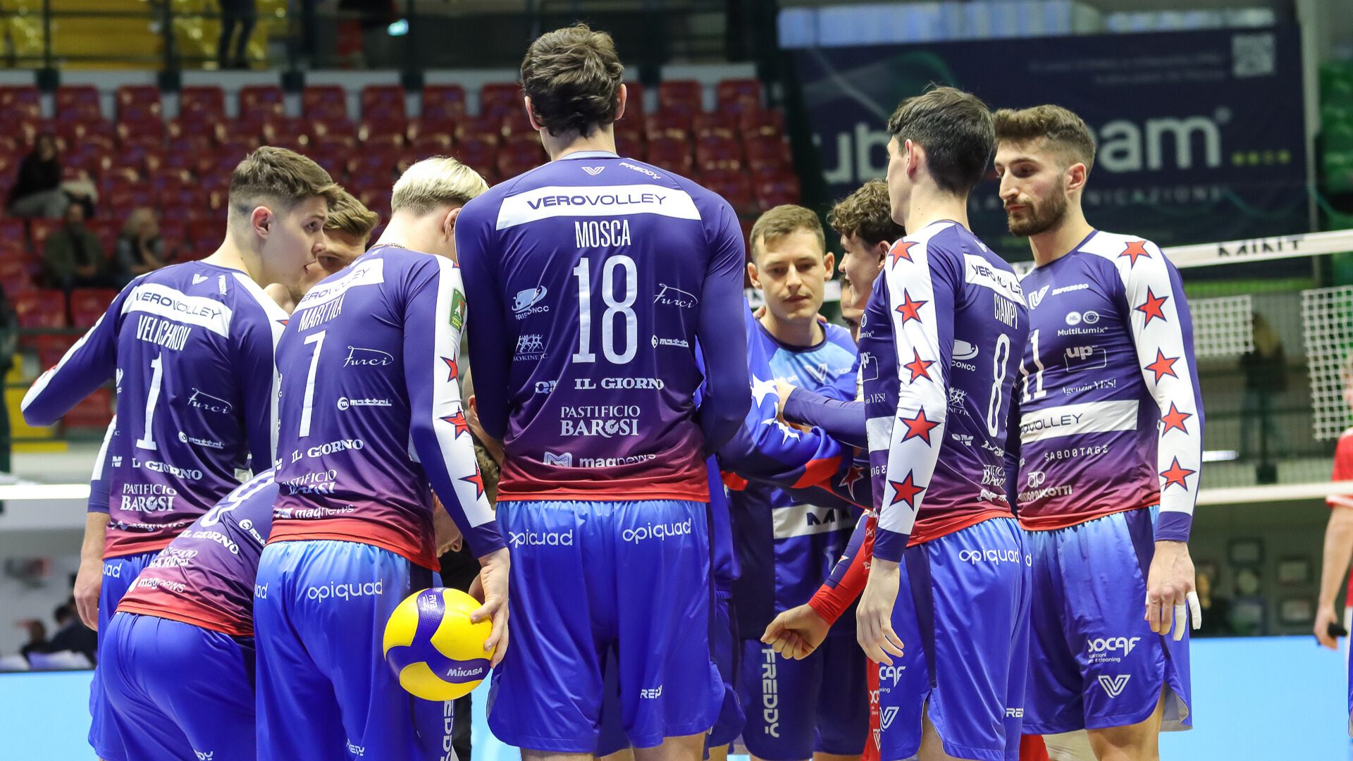 1d1d2468-c127-4ad6-8245-edb7c02c0b8e