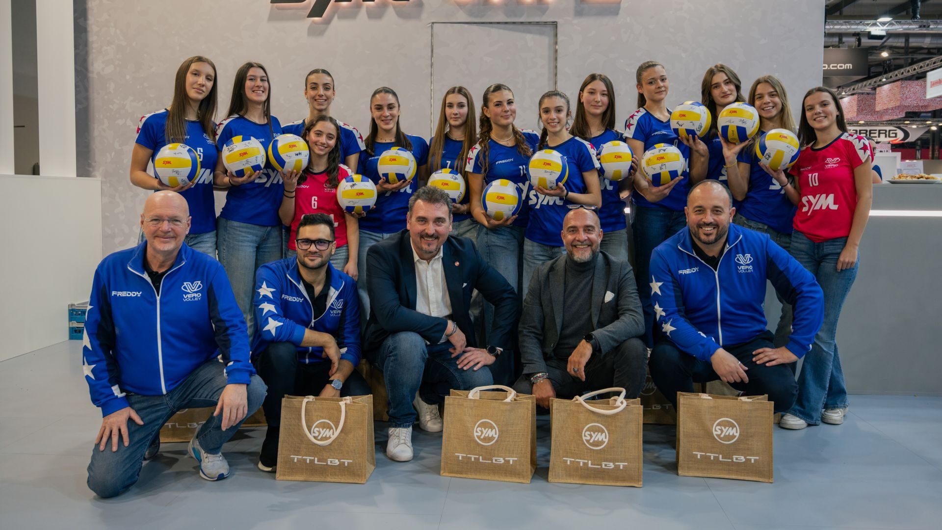 4df1dc30-a0c4-414e-8362-a0dddba9ecb8