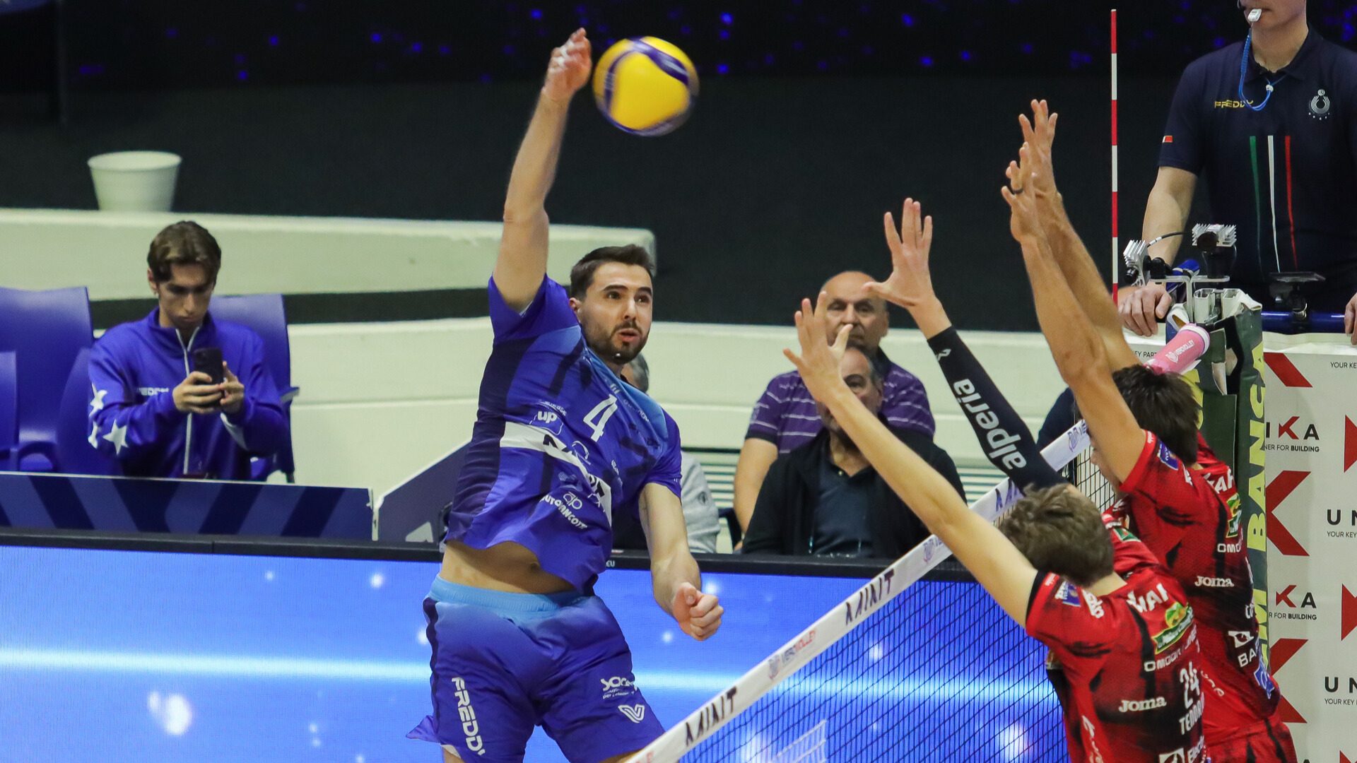 4e6c4412-9029-47fe-9788-5a18e67d9948