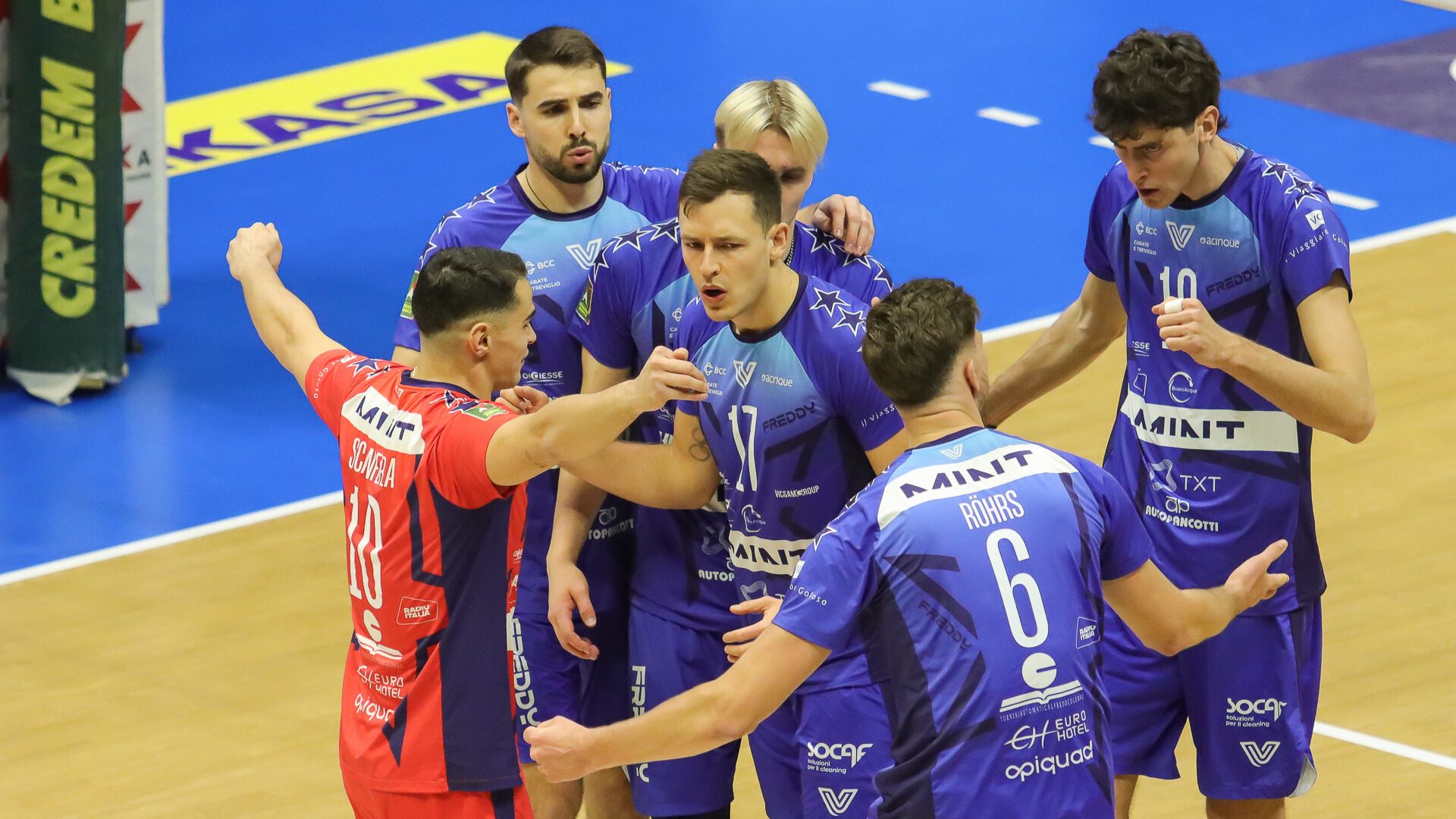 4fa6fbae-b321-4bc8-8b99-ee3c8badff12