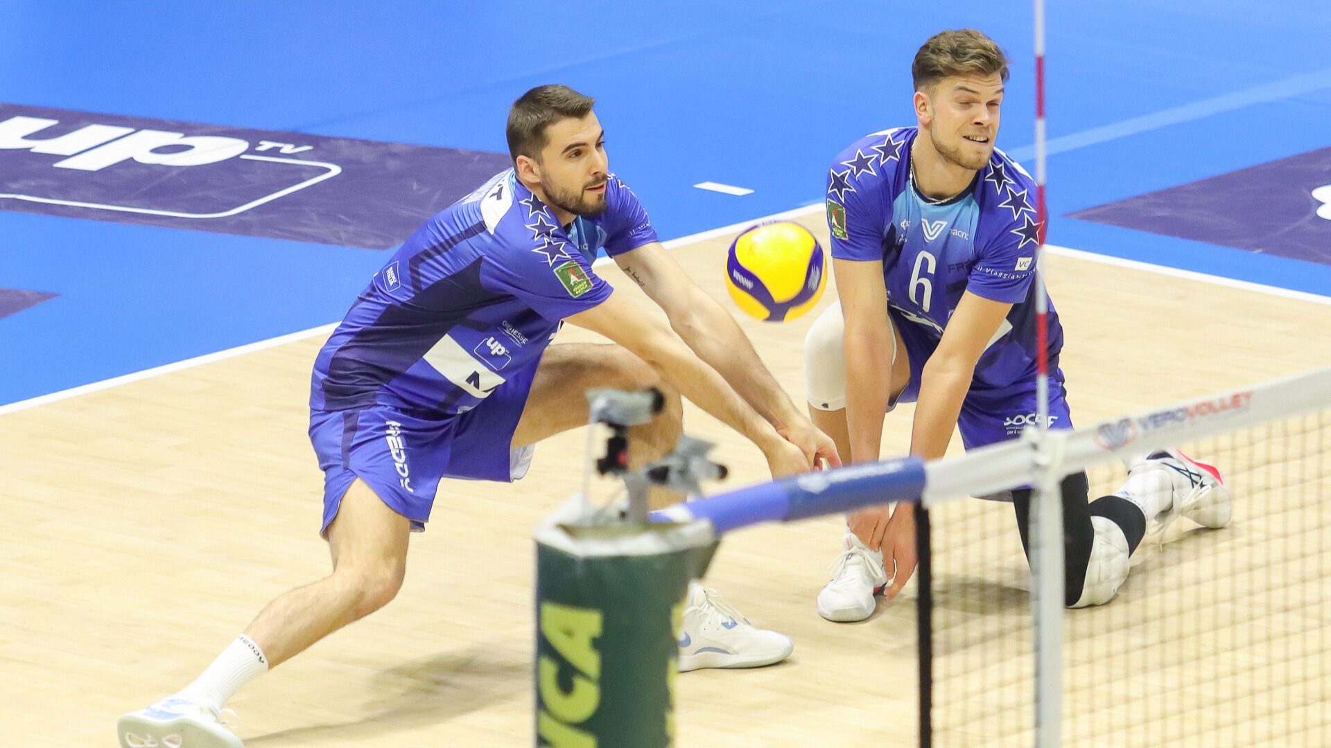 7a13b7aa-4c6b-402d-9b58-771fab255ada