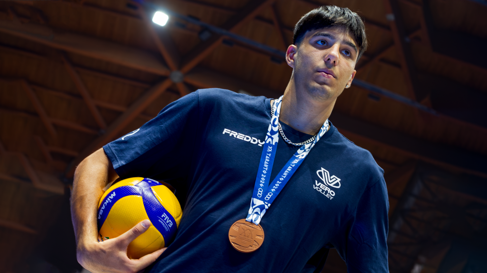 Diego Frascio con la medaglia dei Giochi del Mediterraneo