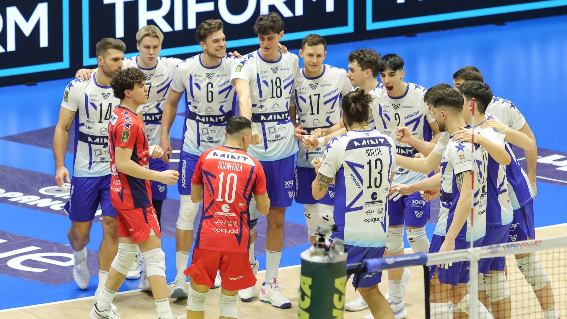 a71254aa-8534-4bd5-914d-f2a2d72aec22