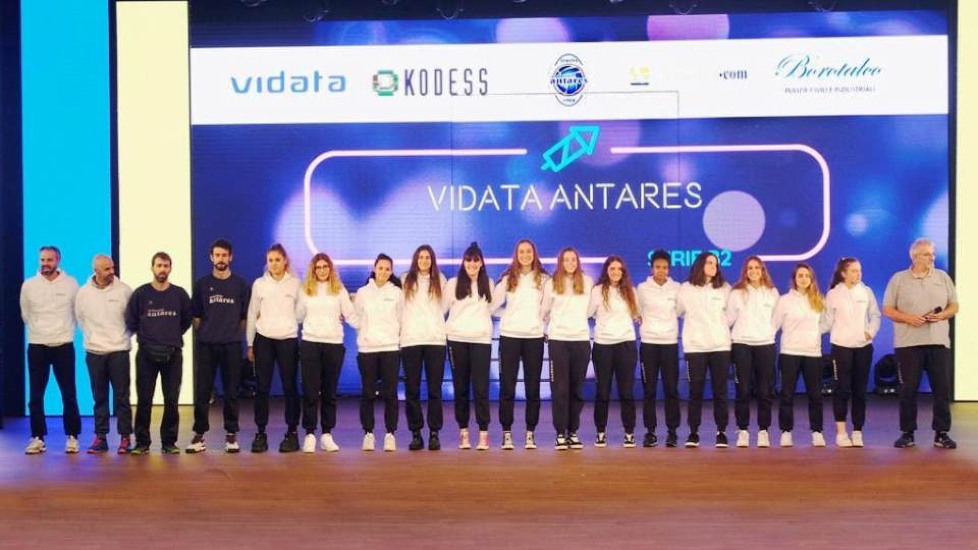 antares volley