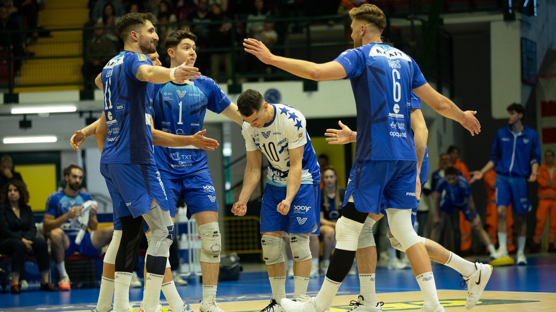 b7e76605-fbf8-403f-b315-260ea1112322