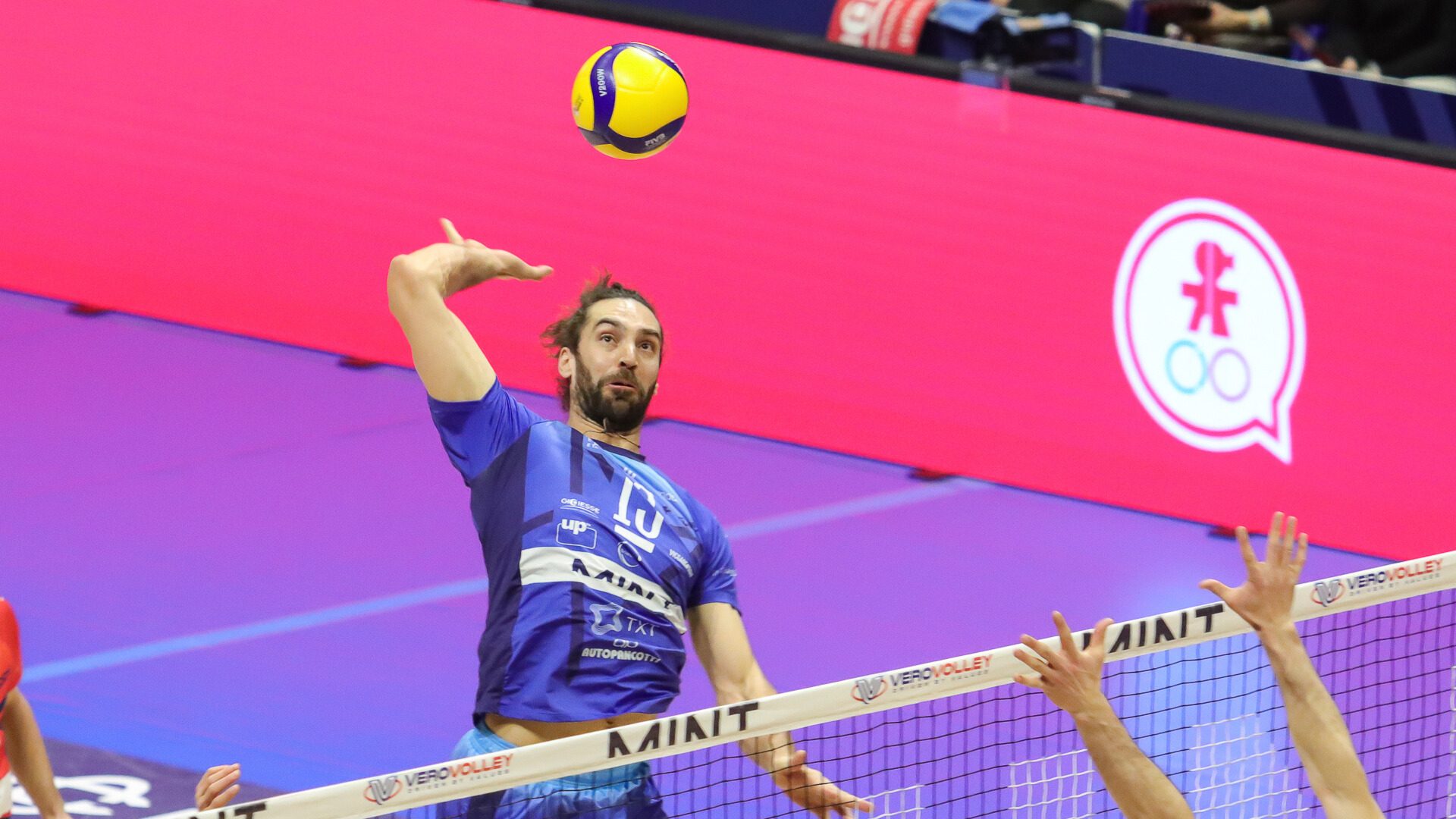 c7e37327-2ecf-4156-bb15-89389b10708c