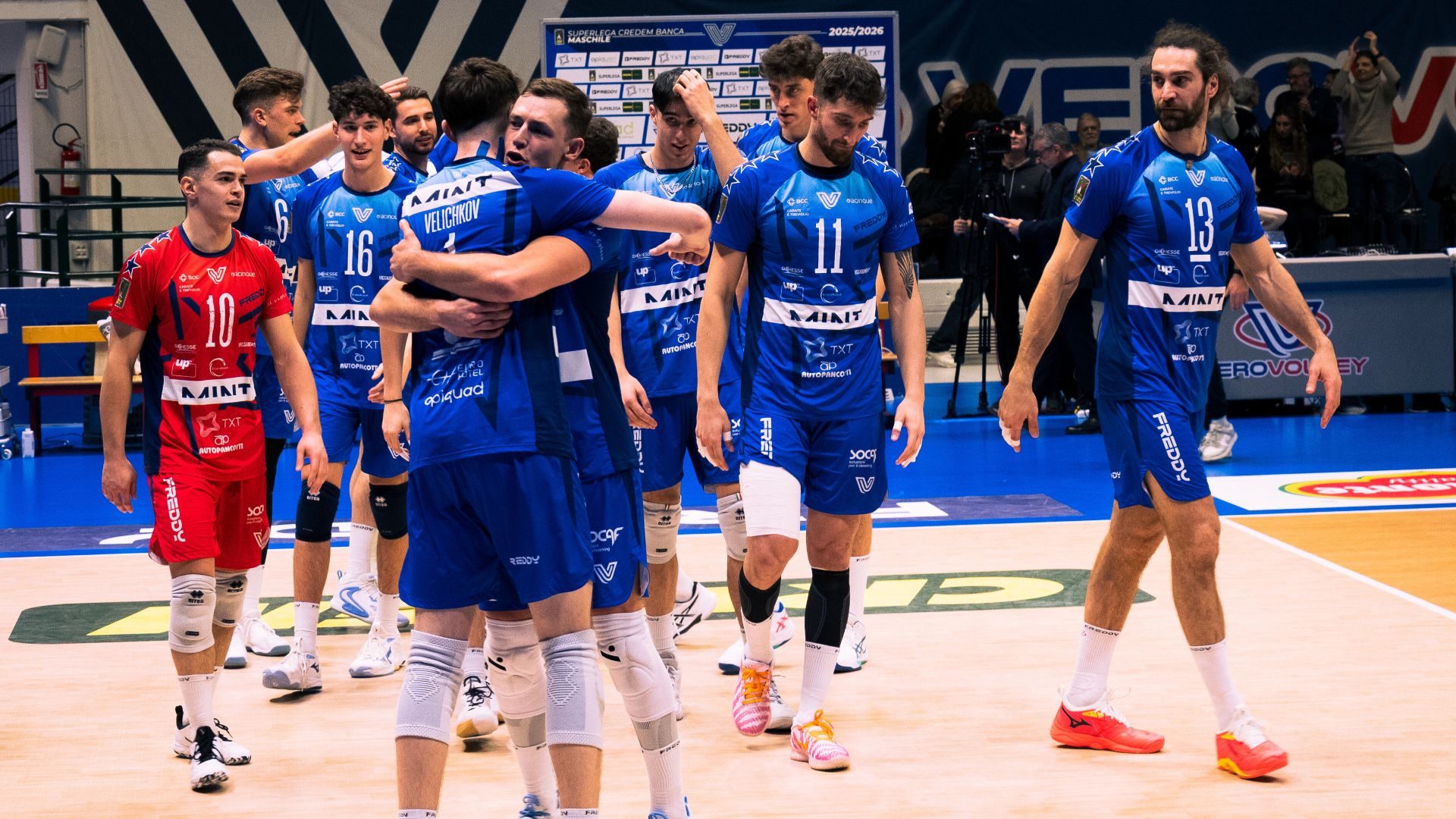 cda8711b-e4dc-4c6d-bba8-1d19ae262ee2