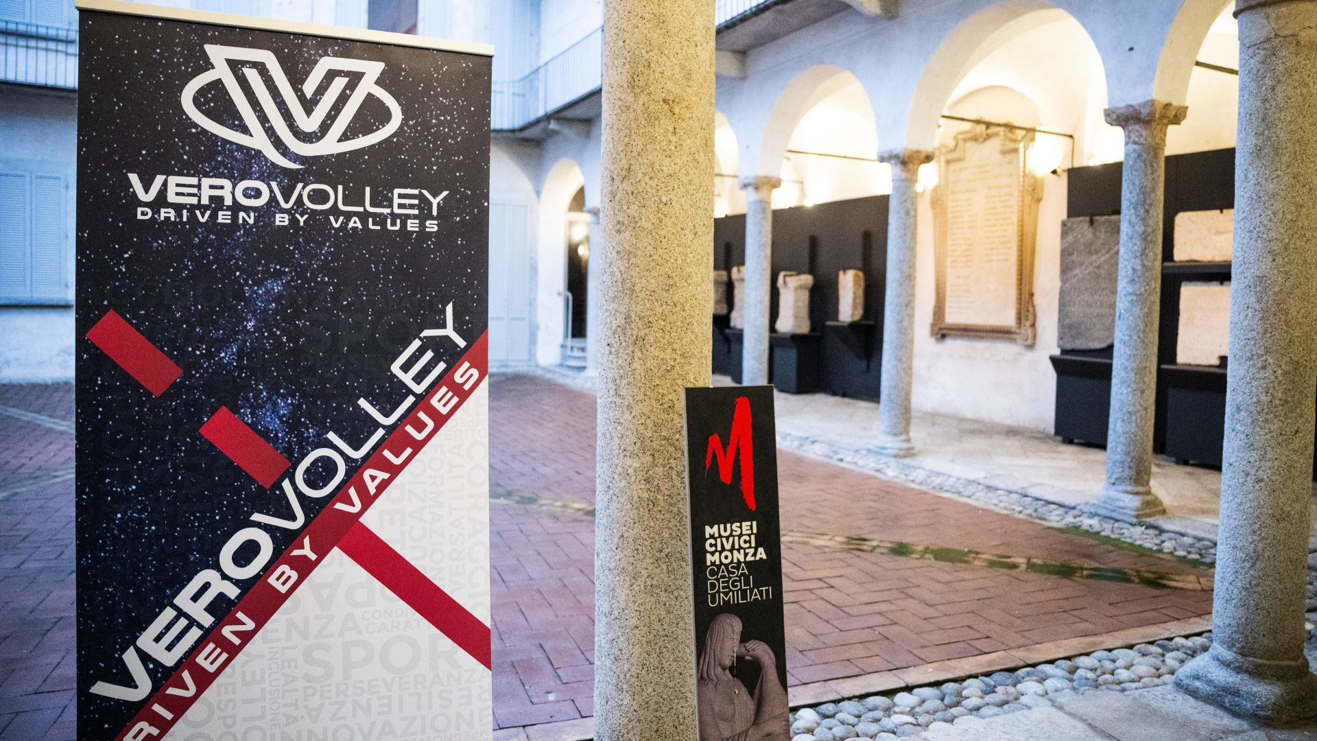 dc658a08-c8d7-421c-8998-4330e340715c