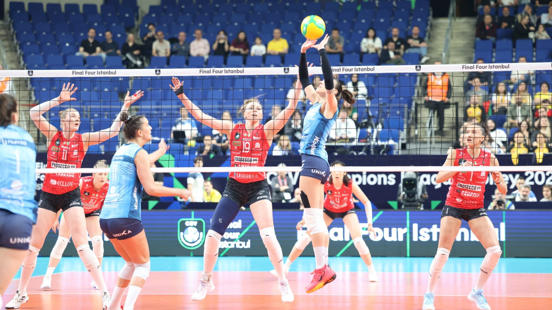 orro palleggio final four CL