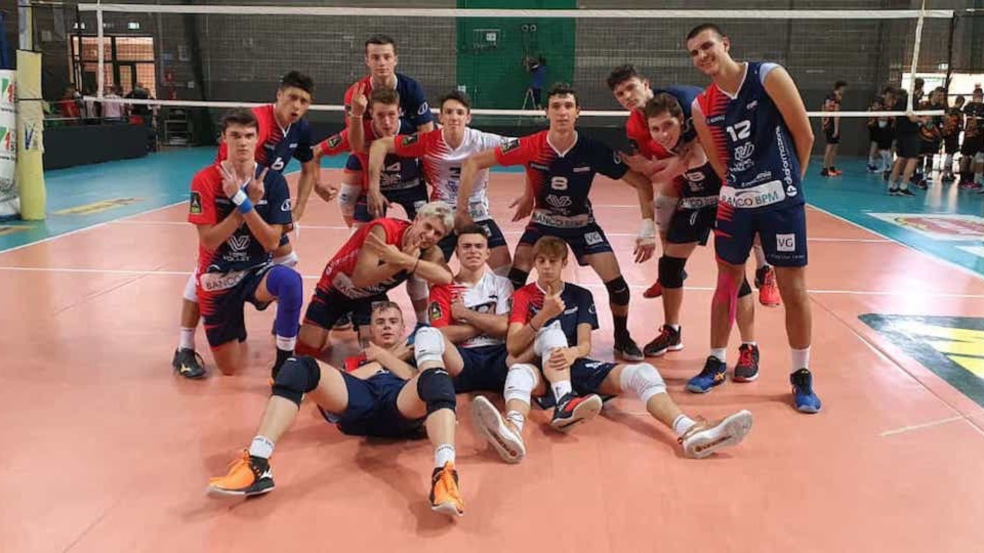 u17m